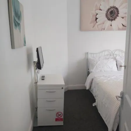 홈스테이 Fresher Space 버밍엄